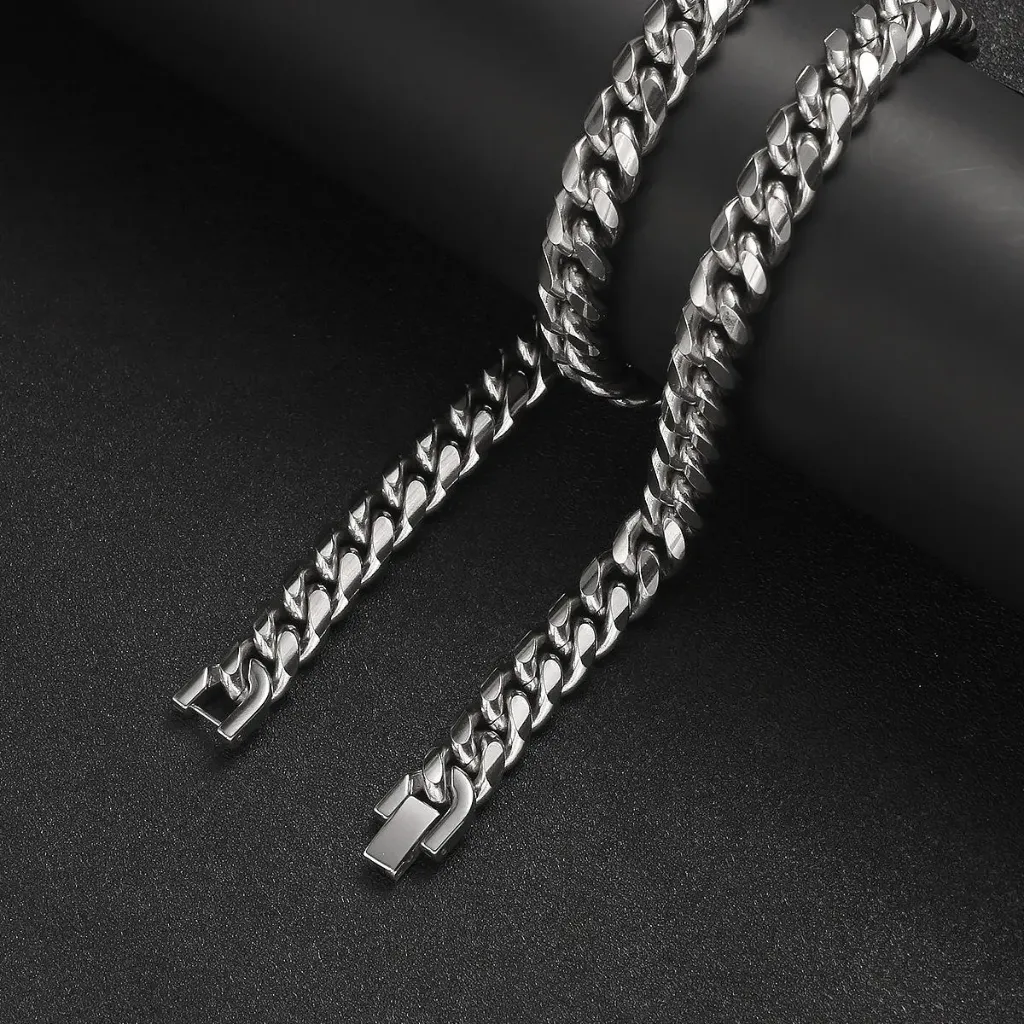 Bracelet pour homme. Chaine en acier inoxydable